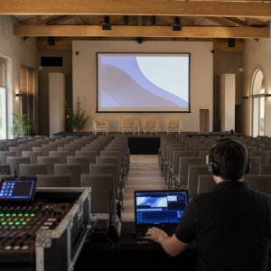 Presentazioni per eventi: come preparare file e contenuti per la regia